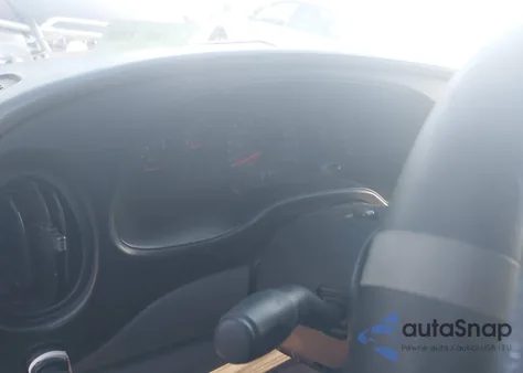 2002 Ford E-250 Commercial/Recreational из США, поврежденный, VIN 1FTNE24LX2HA55101